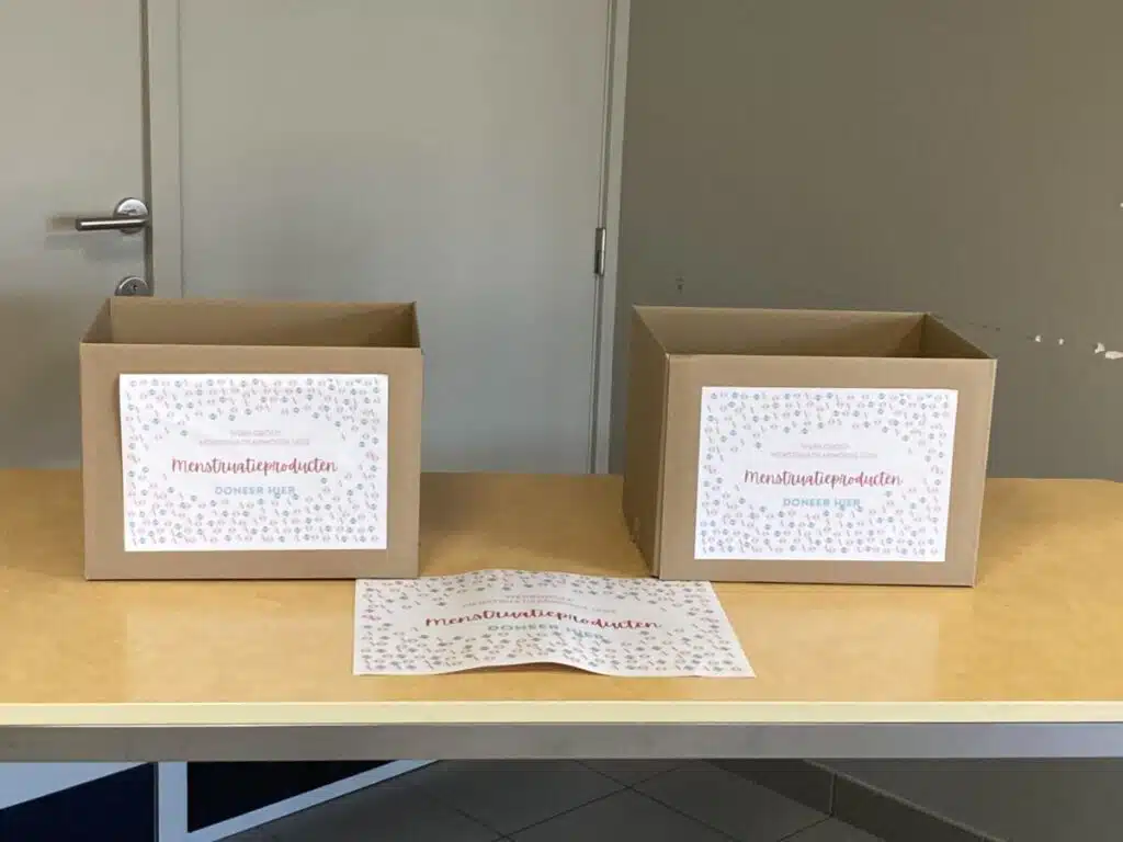 werkgroep menstruatie-armoede inzameldozen